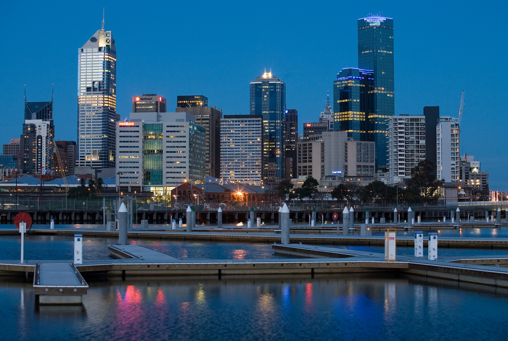 Melbourne_docklands_twilight